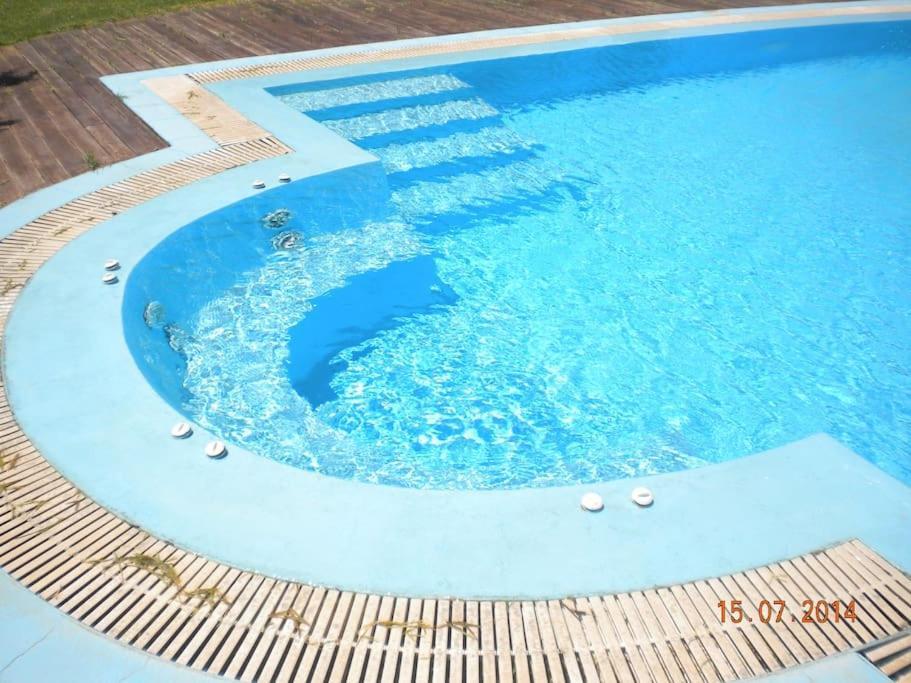 Villaer Cristelia Seafront & Pool Lakhania